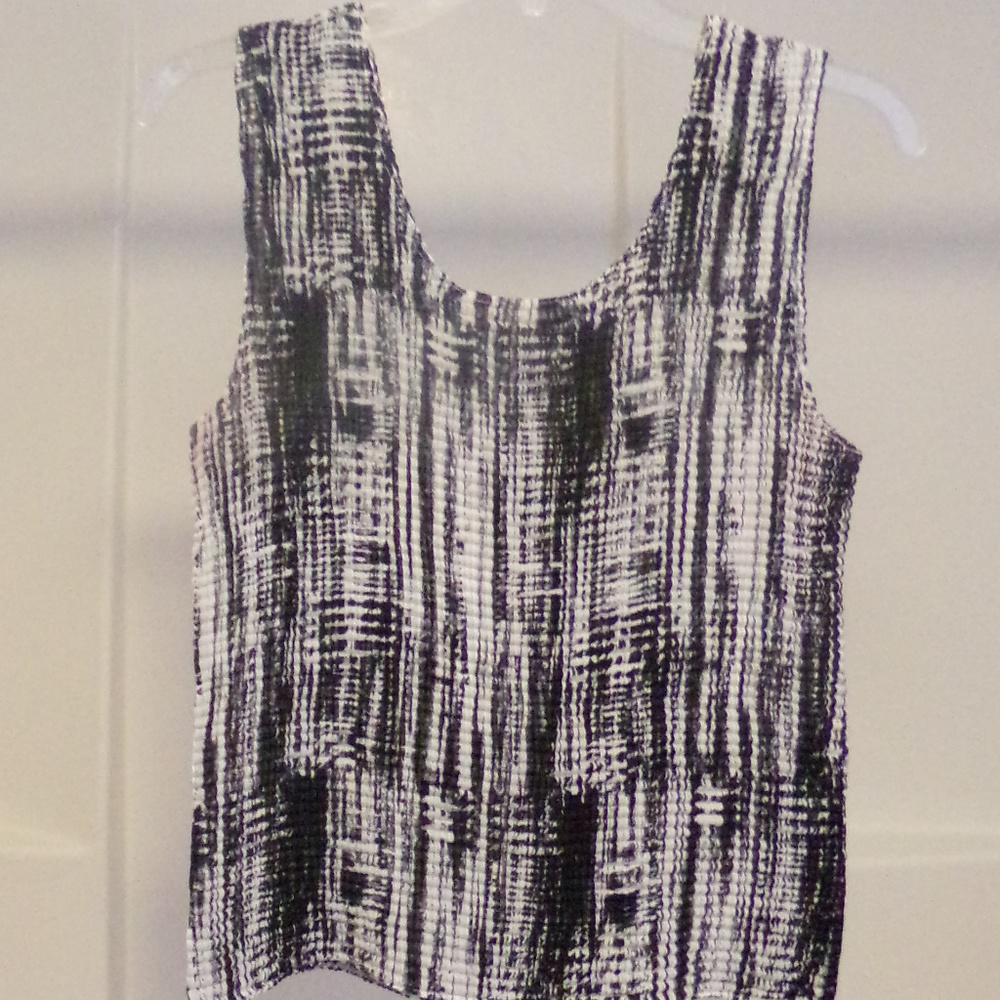 Nicola Tank Style Top